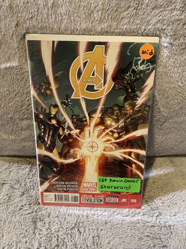 Avengers 8 (2013 5th Series) *key*
