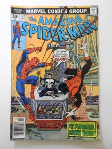 The Amazing Spider-Man #162 (1976) W/ The Punisher! Solid VG- Condition!