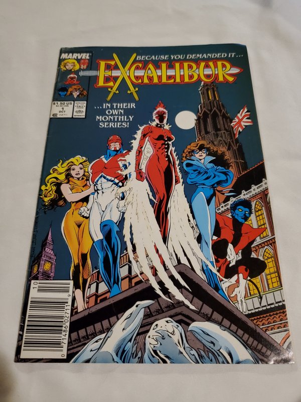 Excalibur 1 Very Fine Cover by Alan Davis and Paul Neary