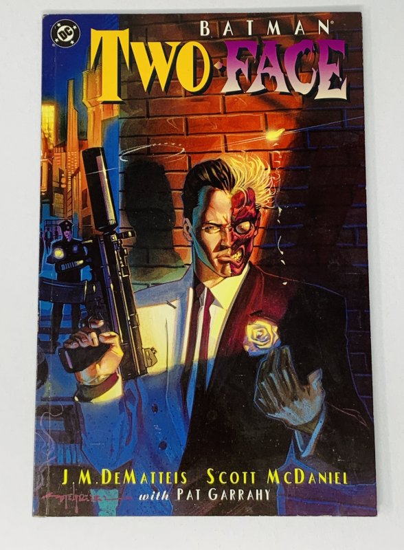 Batman: Two-Face - Crime and Punishment #1 (1995) YE20