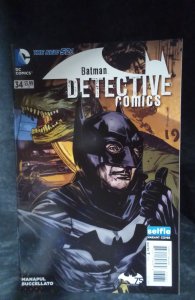 Detective Comics #34 Selfie Cover (2014)