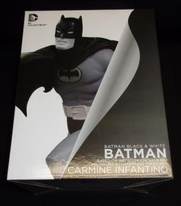 Batman B&W Limited Edition Statue Carmine Infantino #899/5200 - New!
