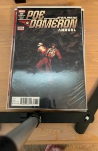 Lot of 16 Comics (See Description) Star Wars, Stranger Things Six