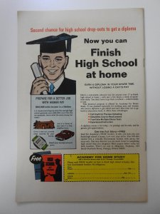 Daredevil #77 (1971) W/Sub-Mariner and Spider-Man! Beautiful VF-NM Condition!