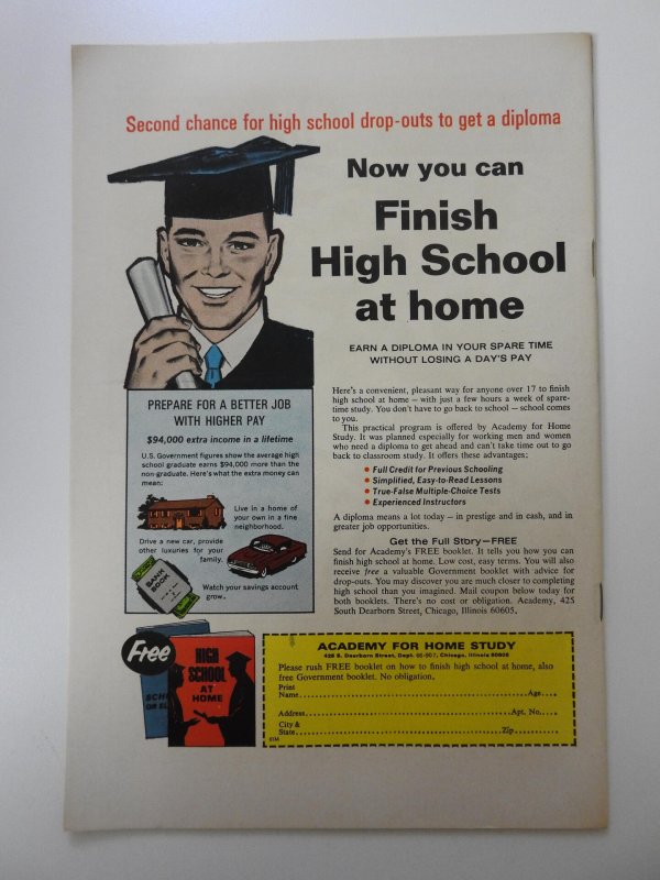 Daredevil #77 (1971) W/Sub-Mariner and Spider-Man! Beautiful VF-NM Condition!