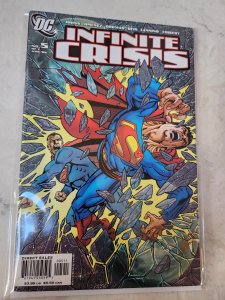 Infinite Crisis #5 George Pérez Cover (2006)  KEY 1st Jaime Reyes/ Blue Beetle