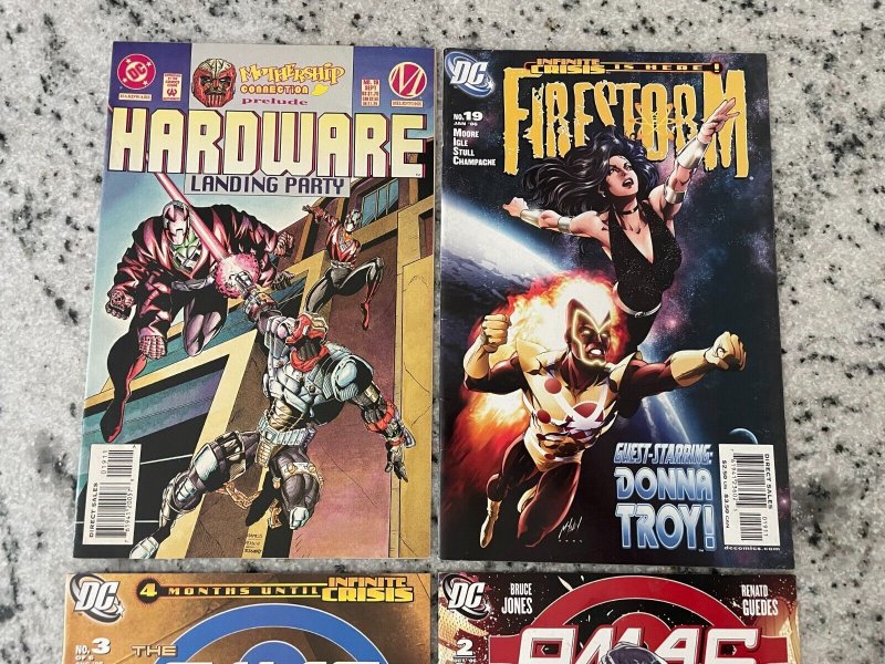 4 DC Comic Books OMAC # 2 3 + Firestorm # 19 + Hardware #19 Batman Flash 18 J860