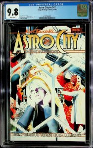 Kurt Busiek's Astro City #2 (1996) - CGC 9.8 - Cert#4256300001