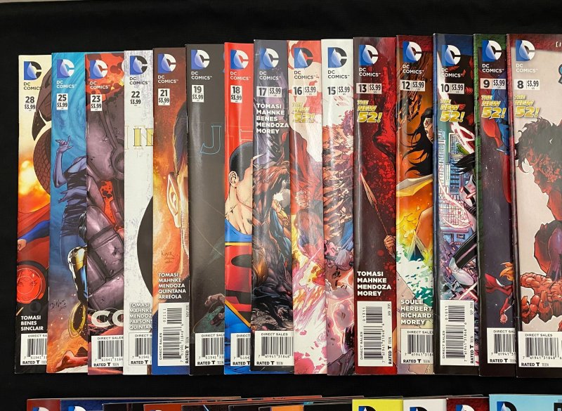 DC New 52: Superman/Wonder Woman, Batman/Superman - 27 book lot