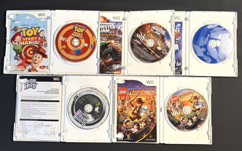 Nintendo Wii Collection(5) Guitar Hero & More Complete and Tested