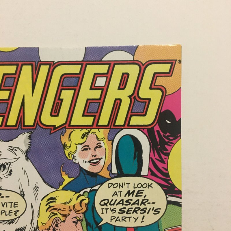 The Avengers #325 John Byrne Cover Quasar High Grade 1990 Copper Age Marvel