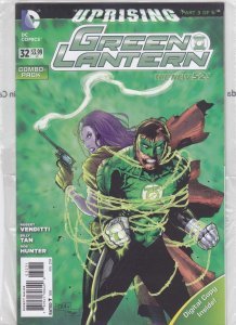 Green Lantern (5th Series) #32B (in bag) VF/NM ; DC | New 52 Combo-Pack Variant