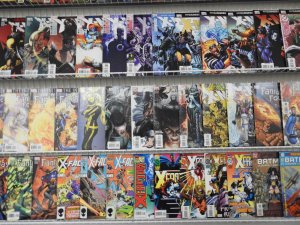 Huge Lot 210+ Comics W/ Batman, X-Men, Fantastic Four+ Avg VF+ Condition!!