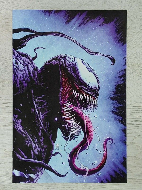 Venom #28 & #29 Exclusive Valerio Giangiordano Connecting Virgin Variant