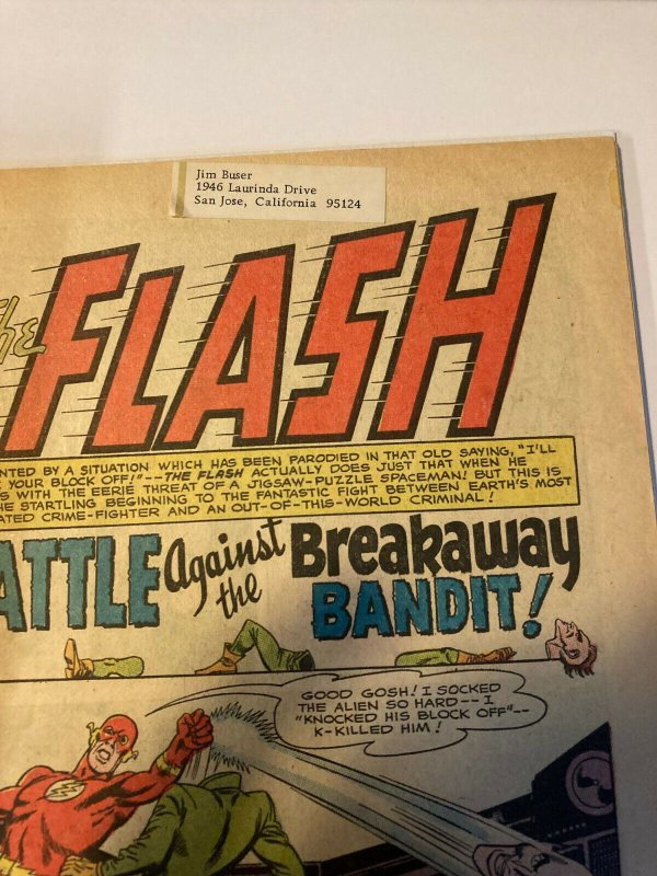 THE FLASH #158 - BATTLE AGAINST THE BREAKAWAY BANDIT! (5.0) 1966