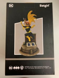 DC Comics Batgirl Jim Lee Statue ThinkGeek Chronicle Collectibles