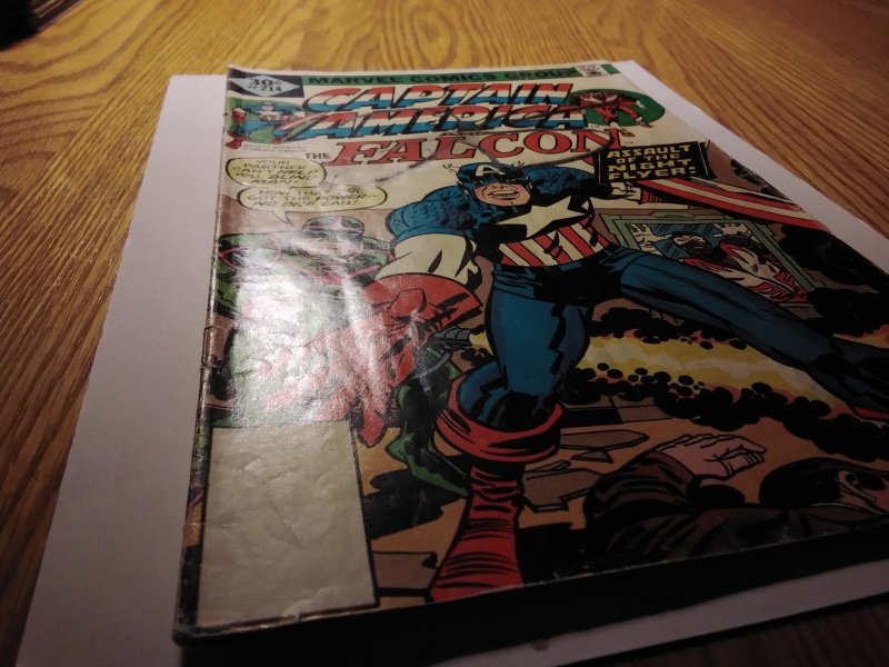 Captain America #214 (1977)