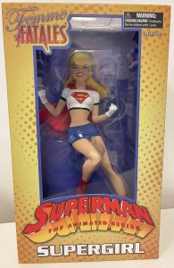 Diamond Select Femme Fatales Superman Animated Series Supergirl PVC Statue NSIB