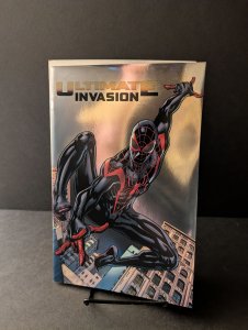 Ultimate Invasion #1 - Bryan Hitch Foil Variant