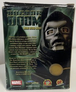 Diamond Select Doctor Doom Mini Head Bust Statue Based On Art By Alex Ross