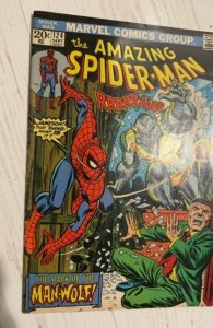 The Amazing Spider-Man #124 (1973)1st manwolf app needs pressing cover indents
