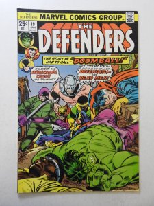 The Defenders #19 (1975) FN/VF Condition! MVS intact!