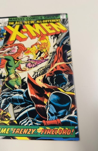 The X-Men #105 (1977)firelord vs Pheonix