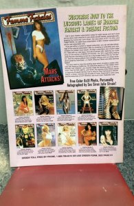 Femme Fatales volume 4 #5 January 1996