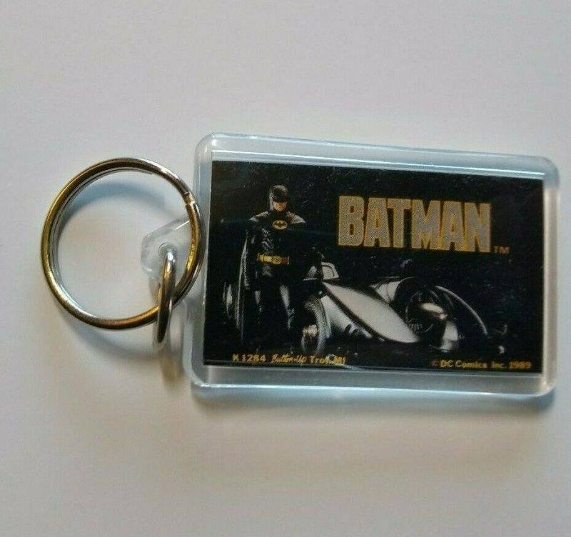 Batman With Batmobile Keychain 1989 Original Licensed Official DC Comics Plastic 