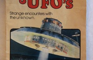 Scholastic fun fact book of UFOs 1970 31p.