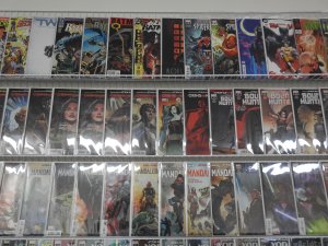 Huge Lot 120+ Comics W/ Star Wars, Mandalorian, +More! Avg VF/NM Cond!