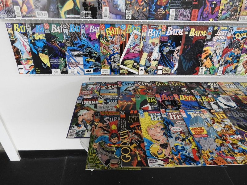 Huge Lot 170+ comics w/ Wonder Woman, Batman, Superman & more!