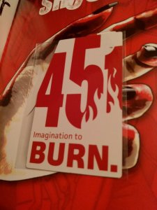 2015 indie SELF STORAGE 1 horror 451 Media w card NM