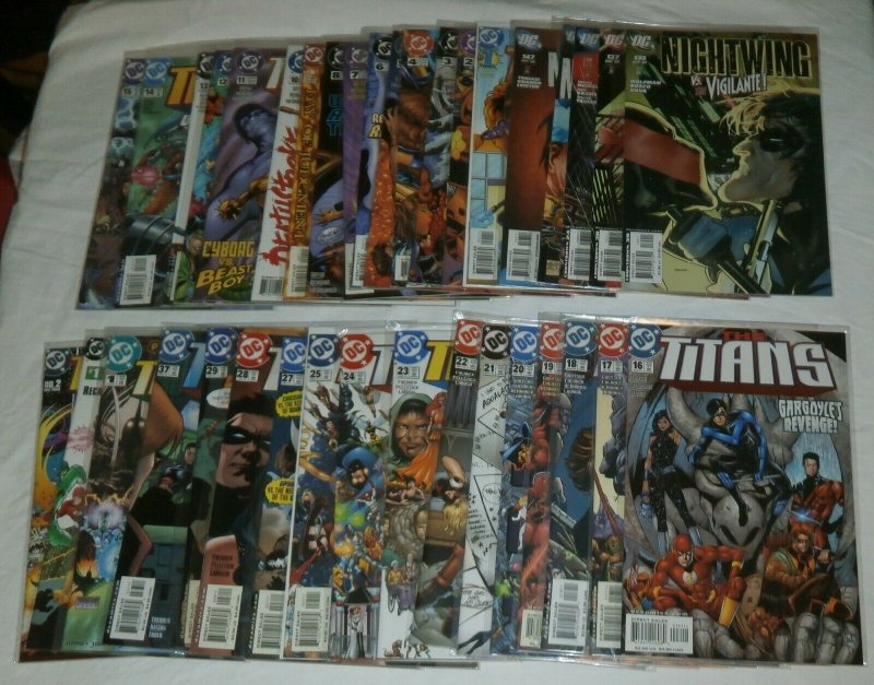 Nightwing V2 #3,5,6,14,16,21 +++ Titans V1 #1-25 + Deathstroke, comics lot of 65