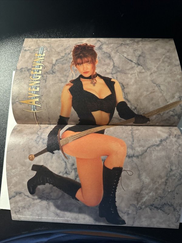 Avengelyne #1 VFNM Chromium Cover 1995 Maximum Press