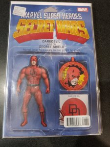 Marvel Super Heroes Secret Wars #6  Action Figure Variant DAREDEVIL