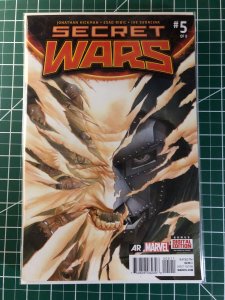 Secret Wars #0, 1, 2, 3, 4, 5, 6, 7, 8, 9 (2015) plus Journal and Official guide