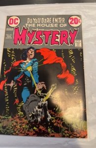 House of Mystery #211 (DC 1973) | Bernie Wrightson Vampire Cover