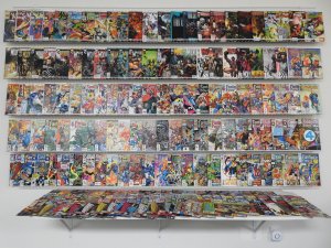 Huge Lot 190+ Comics W/ Deadpool, Wolverine,  Fantastic Four+ Avg VF Condition!!