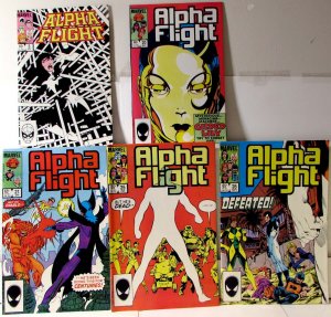 Alpha Flight Lot 5 #3, 20, 21, 25, 26 1983 Marvel Puck Marrina Snowbird Comics
