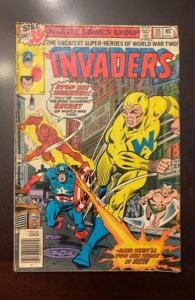 Lot of 9 Comics (See Description) The Invaders, New Warriors, The Mighty Thor...