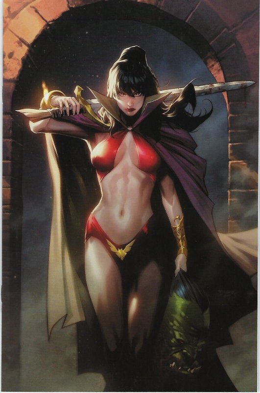 Vampirella Strikes # 4 Stephen Segovia 1:30 Virgin Variant Cover !!  NM 