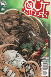 The Outsiders #22 (2009) - MT