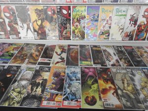 Huge Lot 150+ Comics W/ TMNT, Spidey/Deadpool, Vampirella+ Avg VF-NM Condition!