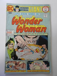 Wonder Woman #217 (1975) FN+ Condition!
