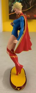 DC Comics Cover Girls Supergirl Statue Numbered Limited Edition 1297/5200 