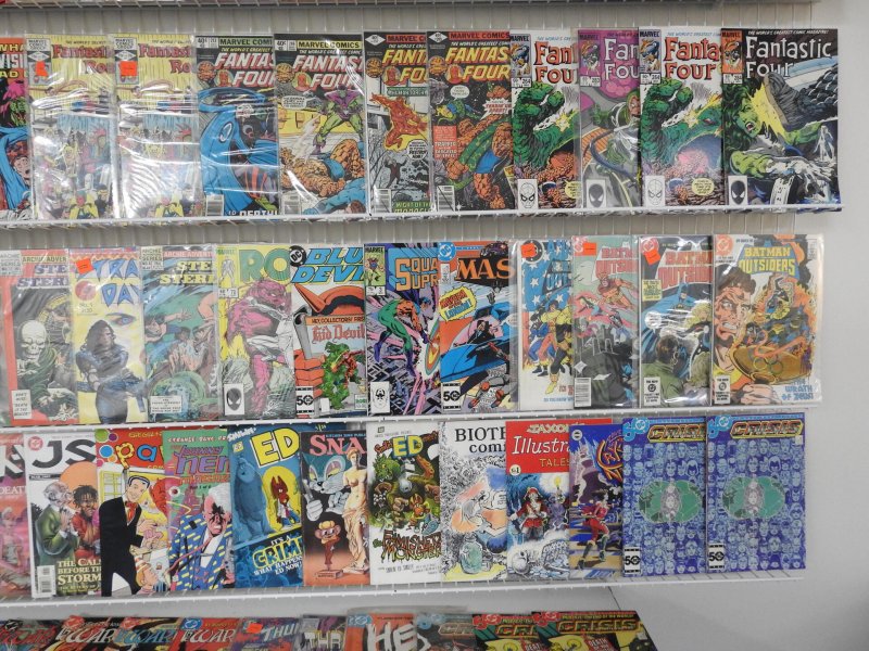 Huge Lot 160+ Comics W/ Batman, Fantastic Four, Crisis,+More! Avg VF- Condition!