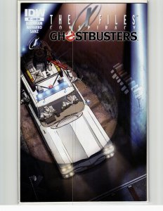The X-Files/Ghostbusters: Conspiracy Cover B (2014) The X-Files