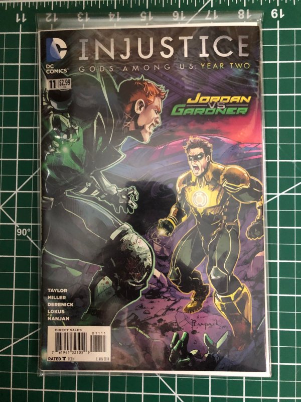 Injustice: Gods Among Us - Year Two #7, 8, 9, 10, 11, 12 (2014)
