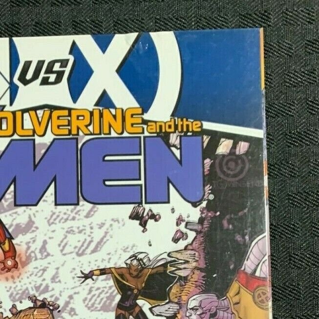 2012 WOLVERINE AND THE X-MEN v.3 SC FN+ 6.5 1st Marvel / Fisherman Collection